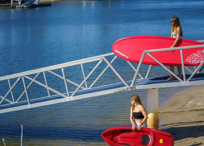 Waterfront Bliss On Maroochydore Canal